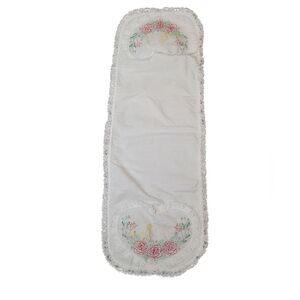 Floral Embroidered Duck Roses Table Runner